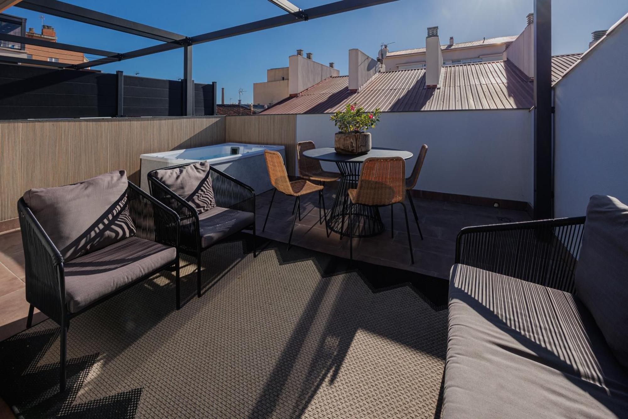 Atico Duplex Playa Area Barcelona Con Spa Exterior Montgat Bagian luar foto